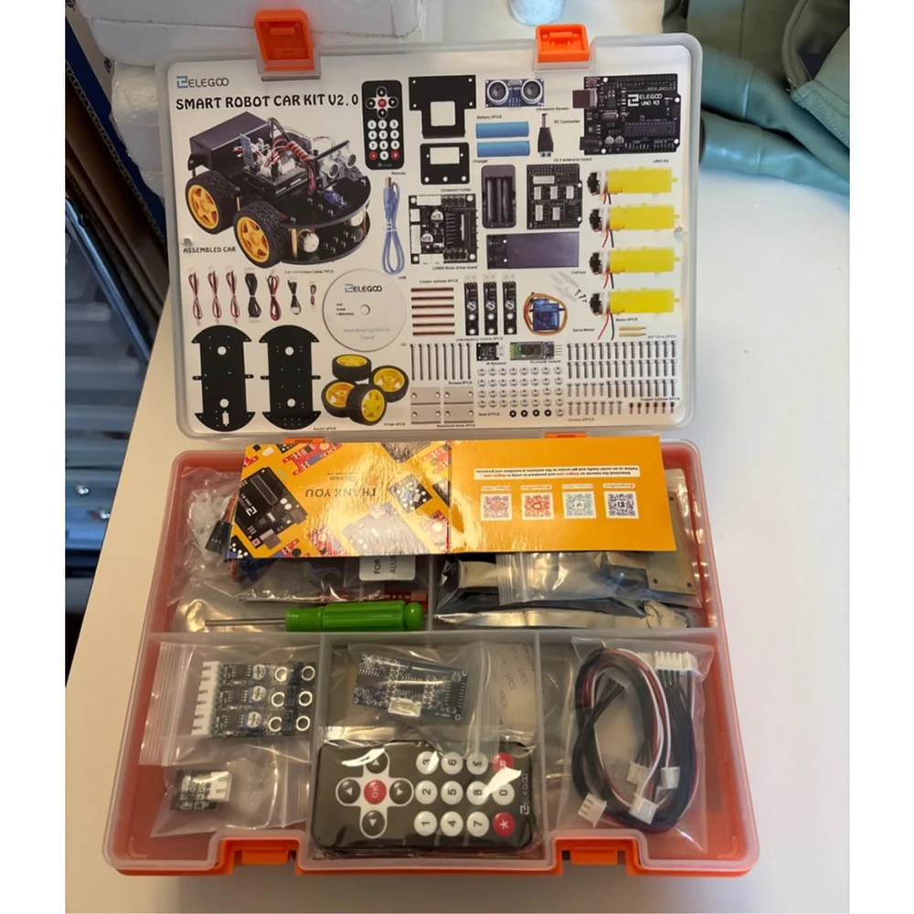 Robot Car Kit Smart - V2.0 Looks to Never Been Used